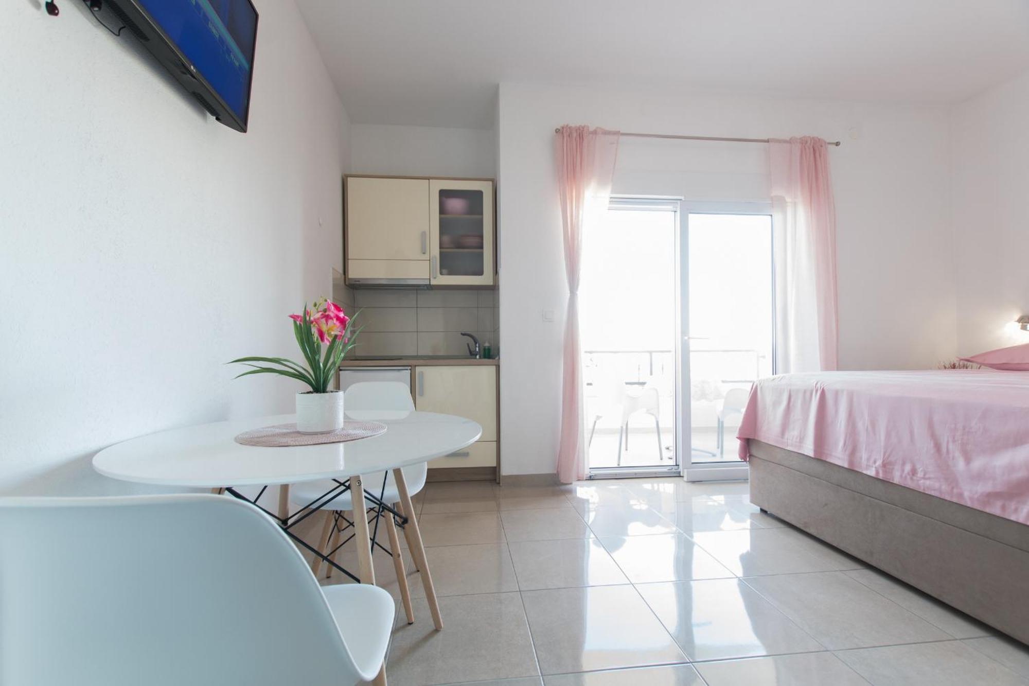 Apartments Herceg Макарска Екстериор снимка