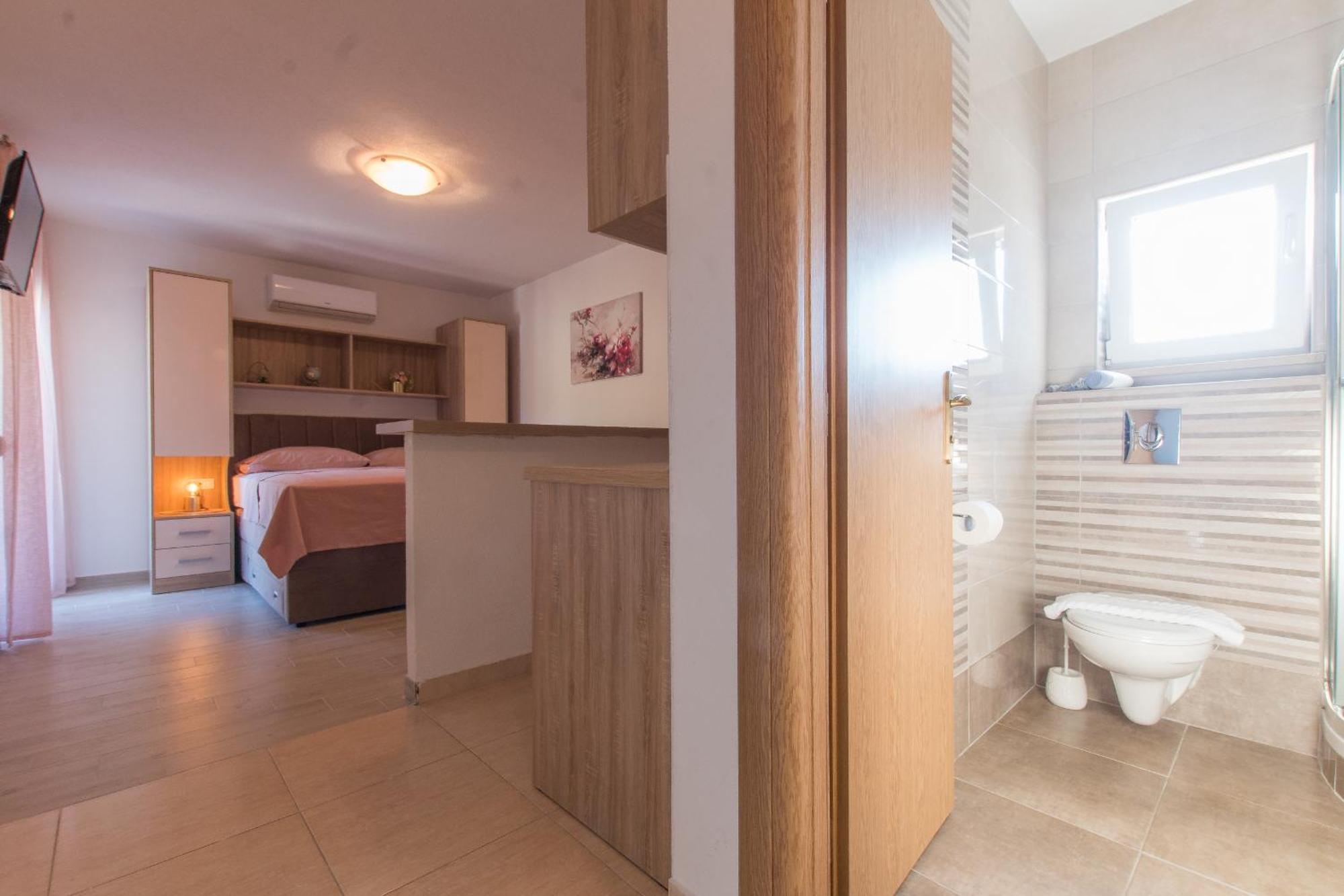 Apartments Herceg Макарска Екстериор снимка