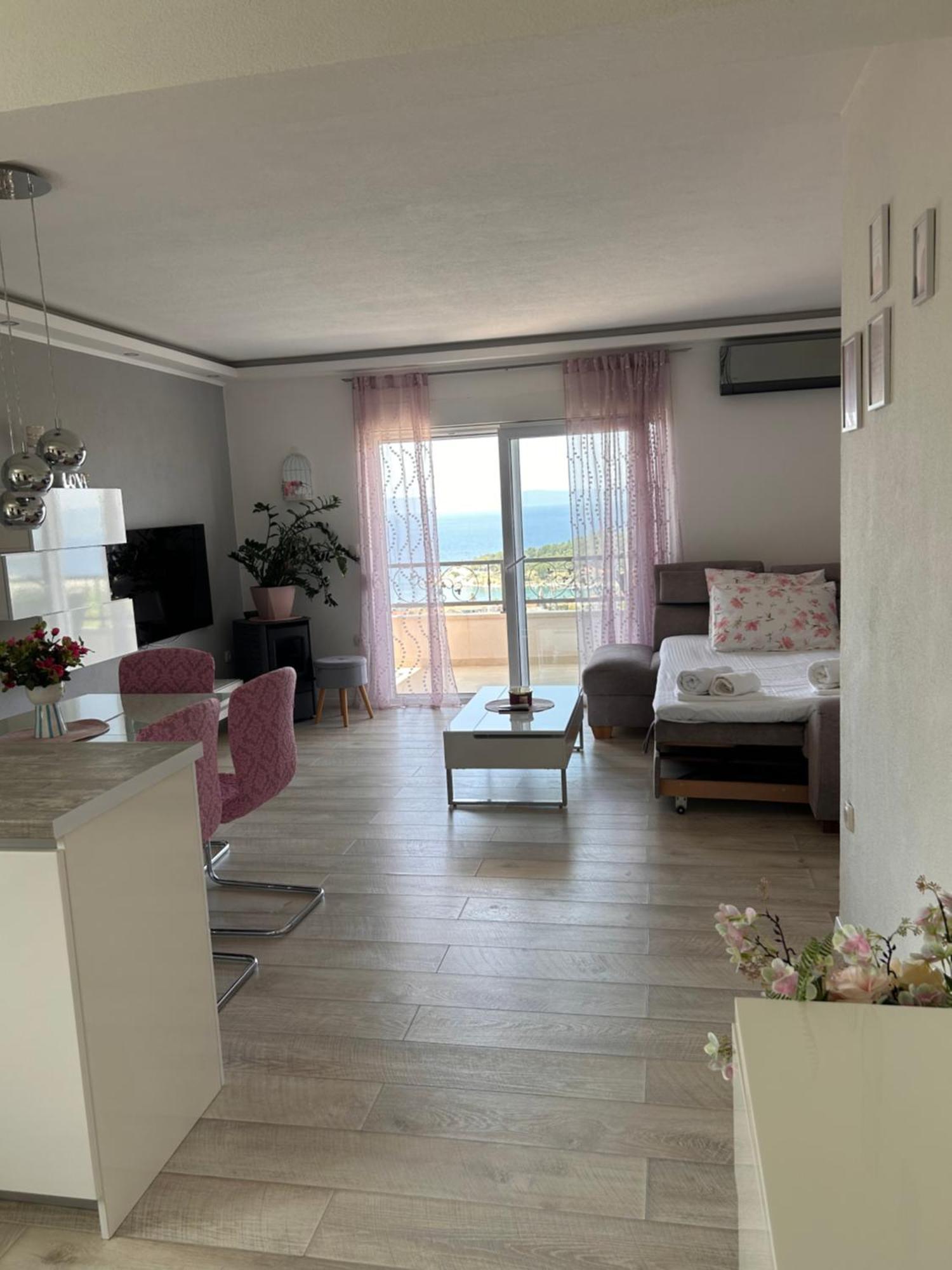Apartments Herceg Макарска Екстериор снимка