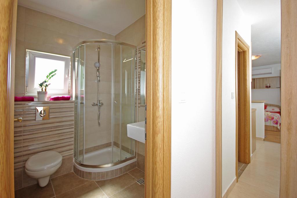 Apartments Herceg Макарска Екстериор снимка