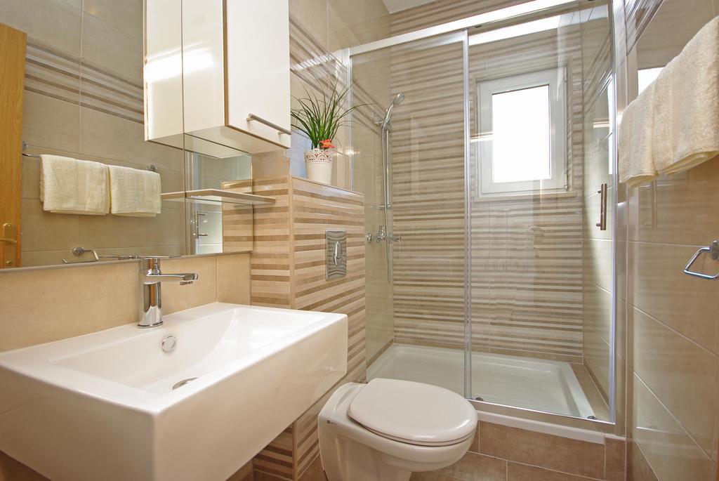 Apartments Herceg Макарска Екстериор снимка