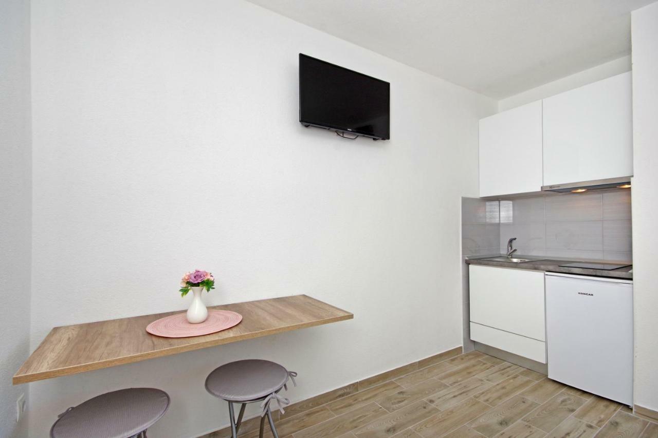 Apartments Herceg Макарска Екстериор снимка