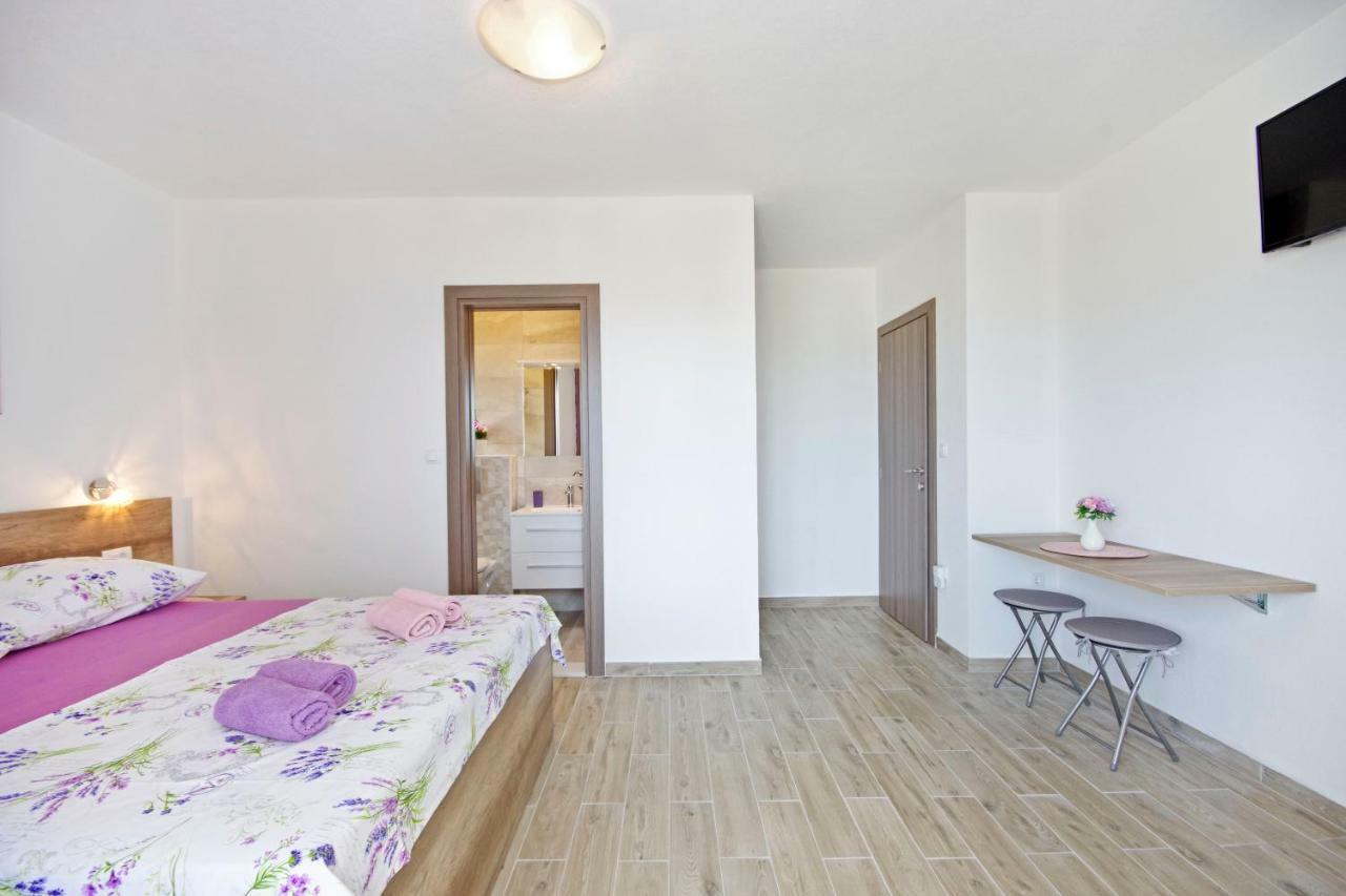 Apartments Herceg Макарска Екстериор снимка
